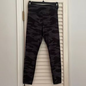 Athleta Elation Camo 7/8 Tights